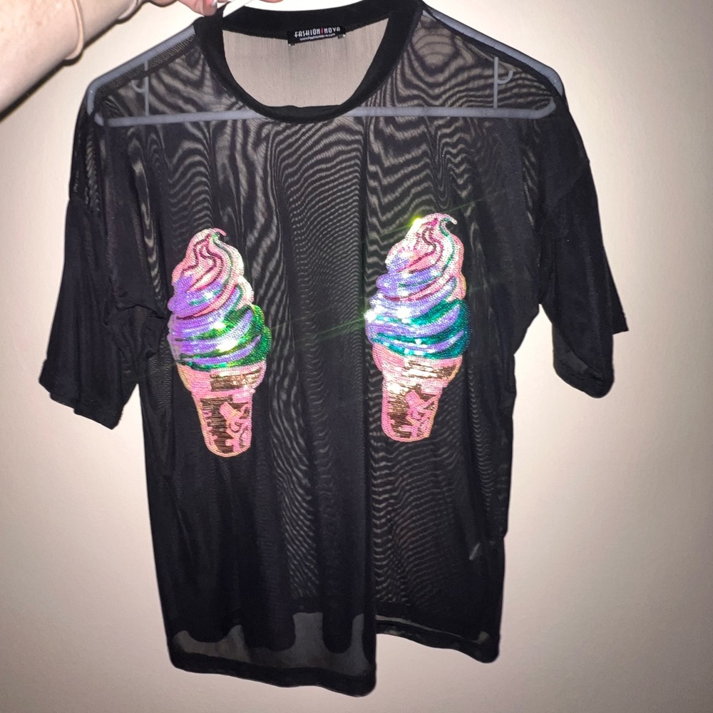 Sheer mesh Sequin design top-sexy! Fashion Nova